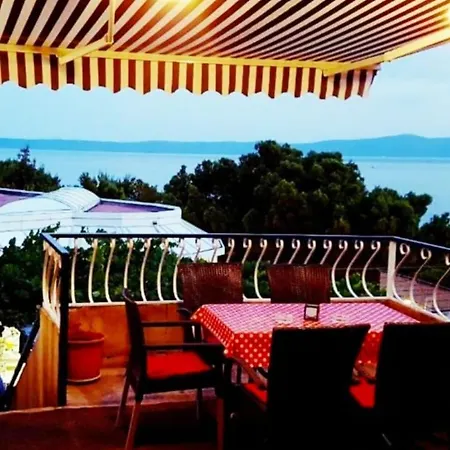 By The Sea Apartment Podgora