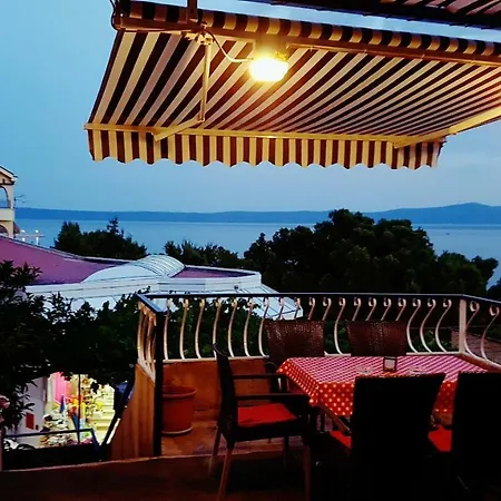 アパート By The Sea